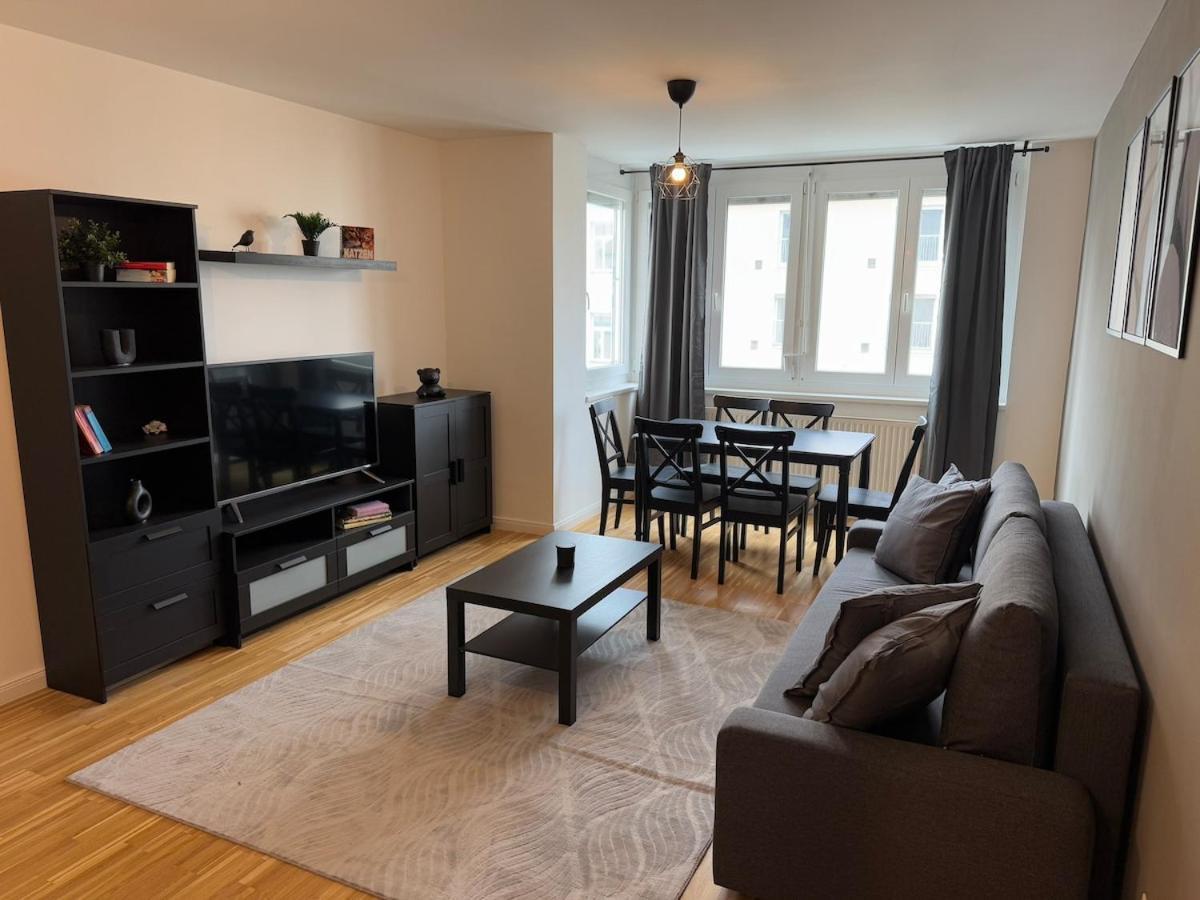 2br, Danube, Central, U6 & S-bahn - Axara Housing Brn 33 Apartment Vienna