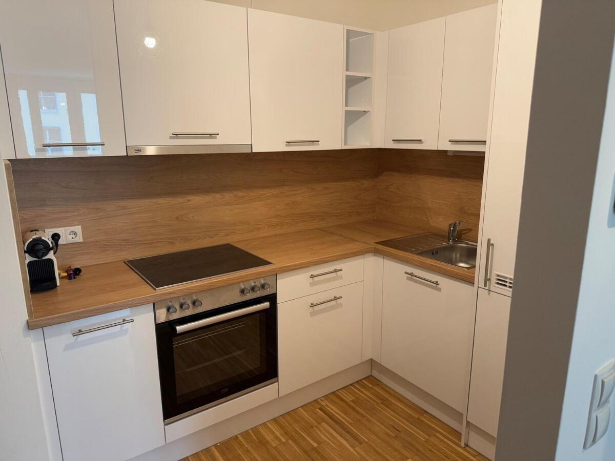 2br, Danube, Central, U6 & S-bahn - Axara Housing Brn 33 * Vienna